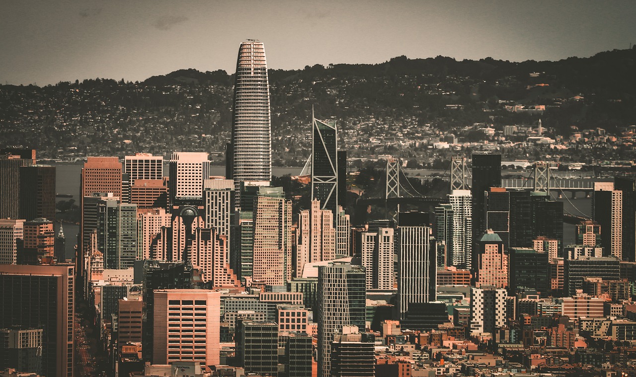 部中实现自 部中实现自